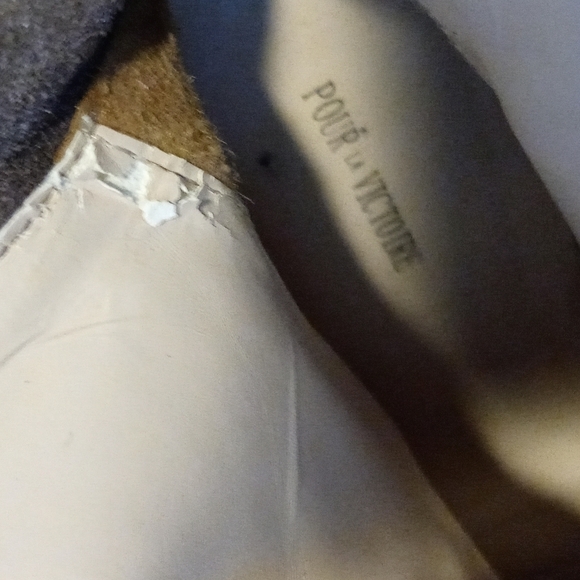 Pour La Victorie Soft Martine Suede Double Buckle Ankle Boots - Picture 4 of 4